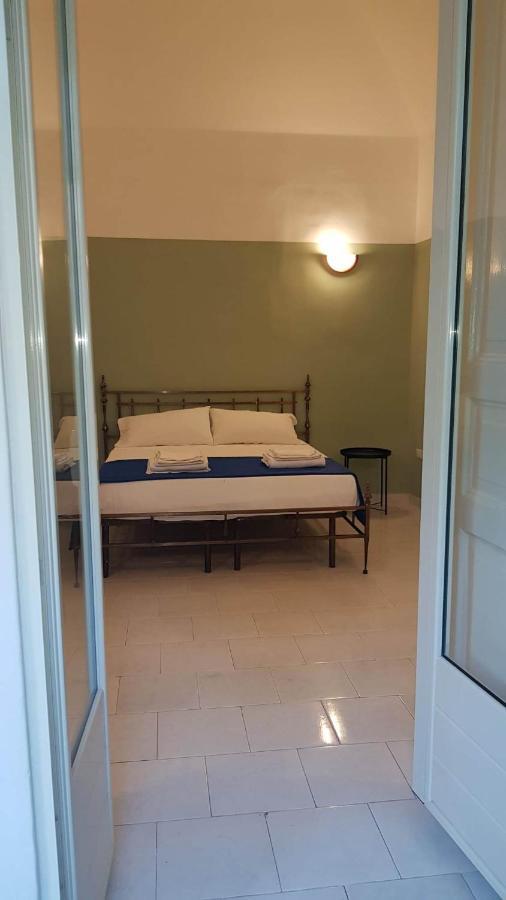Santa Chiara Home Spaccanapoli מראה חיצוני תמונה