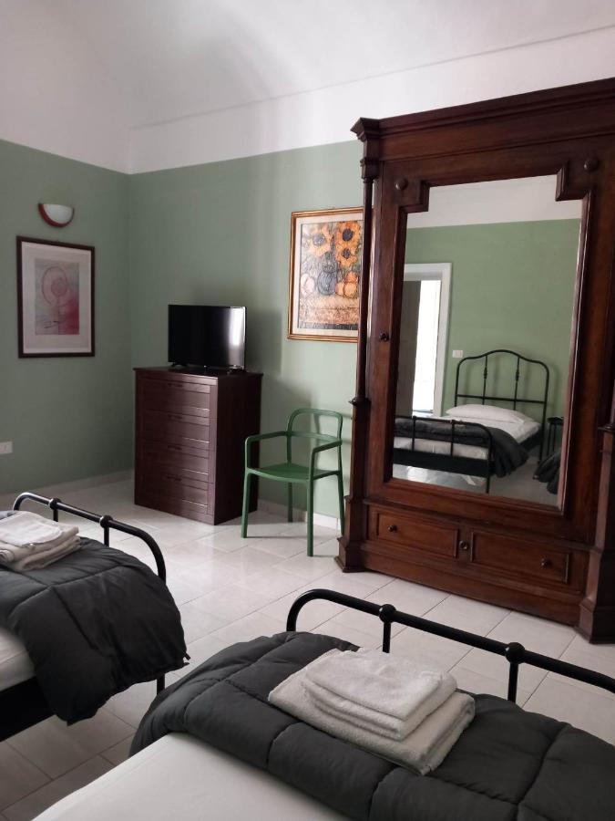 Santa Chiara Home Spaccanapoli מראה חיצוני תמונה