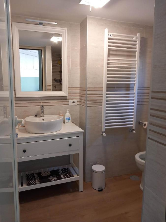 Santa Chiara Home Spaccanapoli מראה חיצוני תמונה